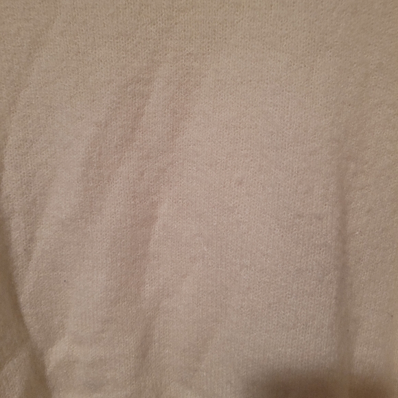 Cozy Forever 21 Sweater - Picture 4 of 4